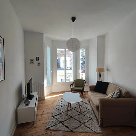 Lumineux Refait A Neuf, Coeur De * Vichy