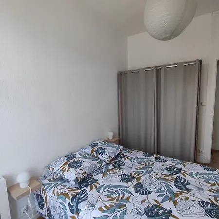 Apartment Lumineux Refait A Neuf, Coeur De *